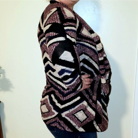 Lucky Brand | Geometric Waterfall Sweater - Picture 5 of 5